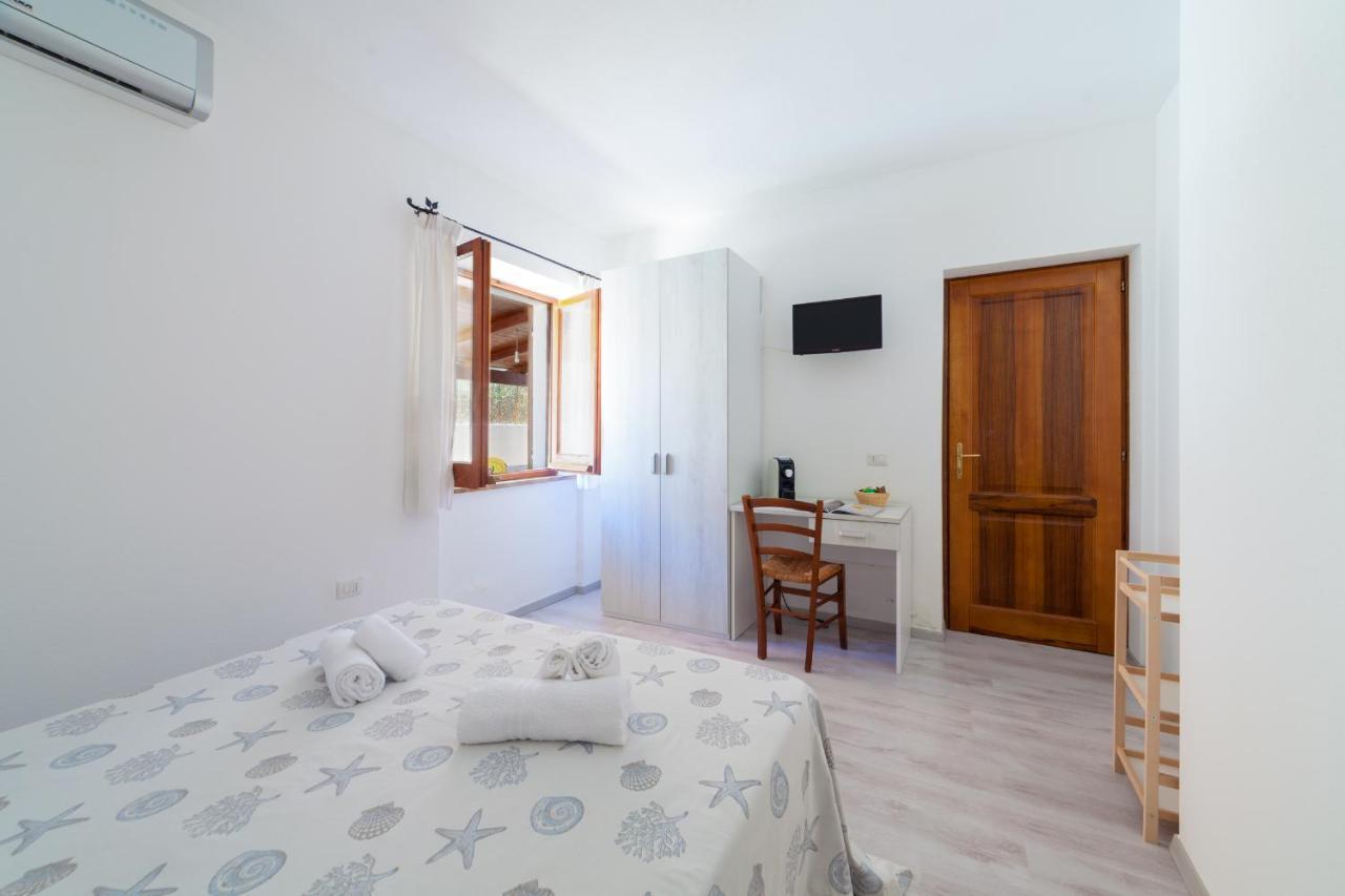 גולפו אראנצ'י Brezza B&B מראה חיצוני תמונה